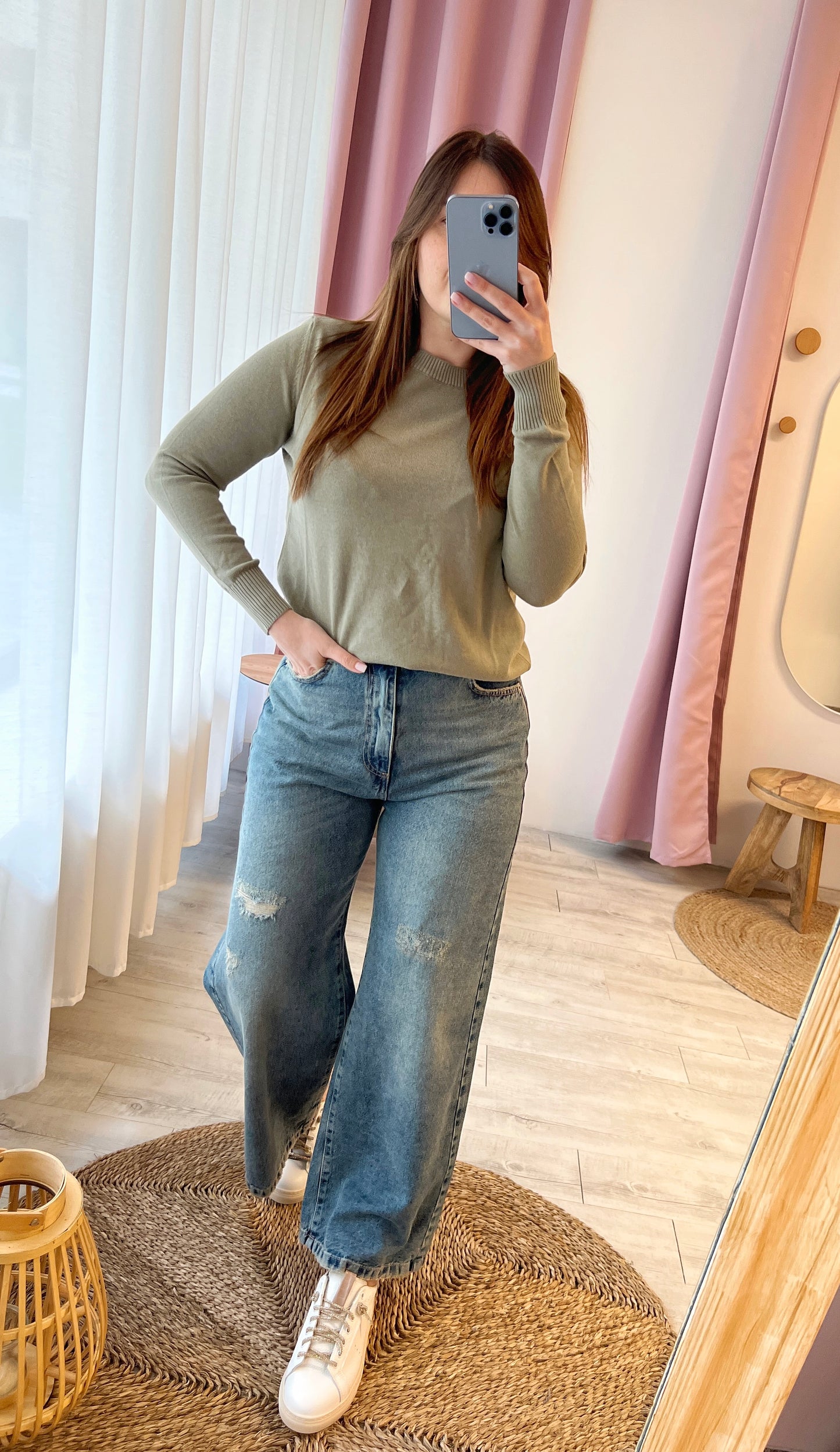 MAGLIONE ALMA