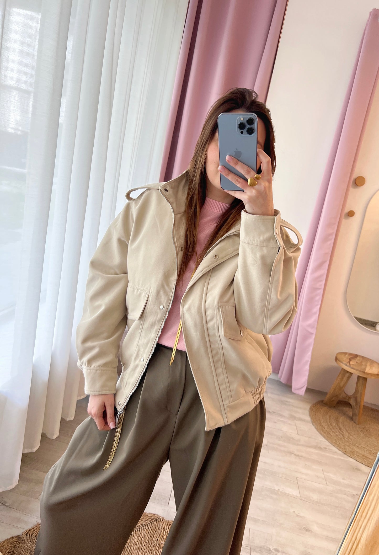 BOMBER KATIA