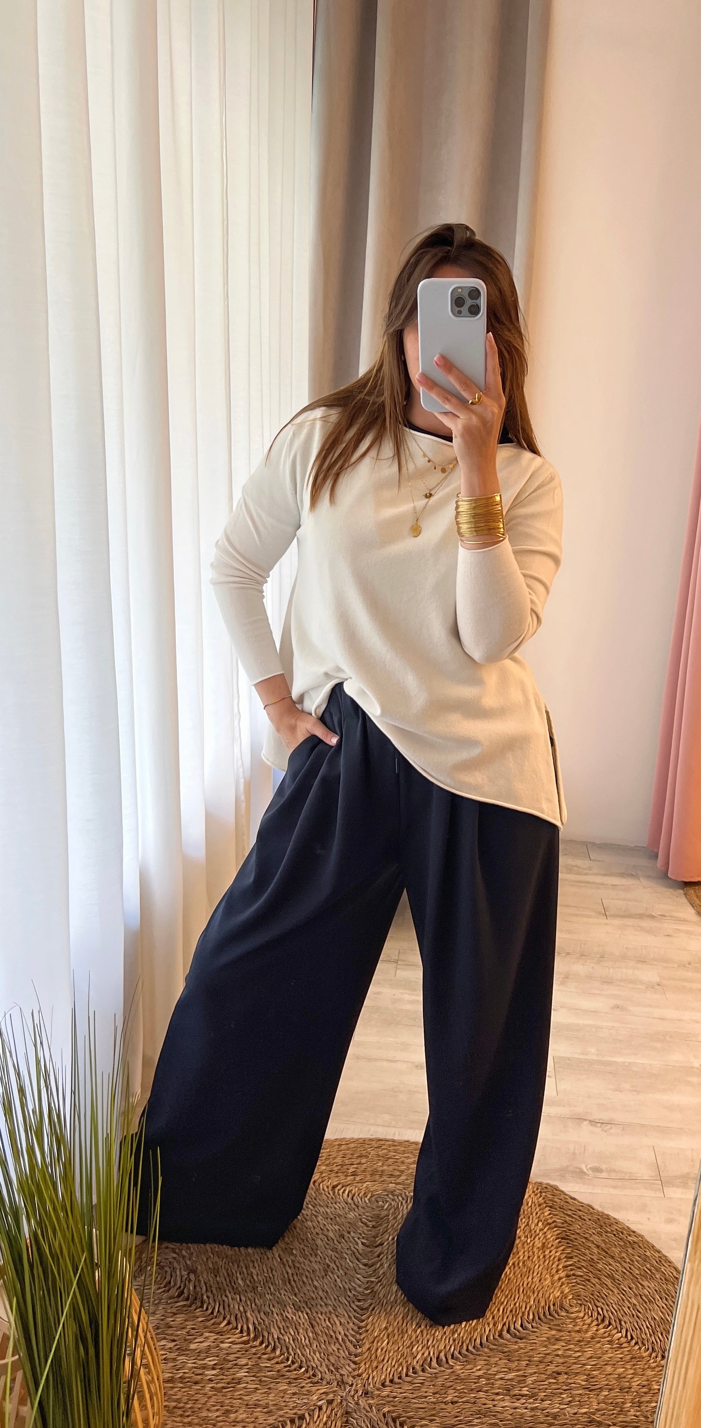 MAGLIONE BEA