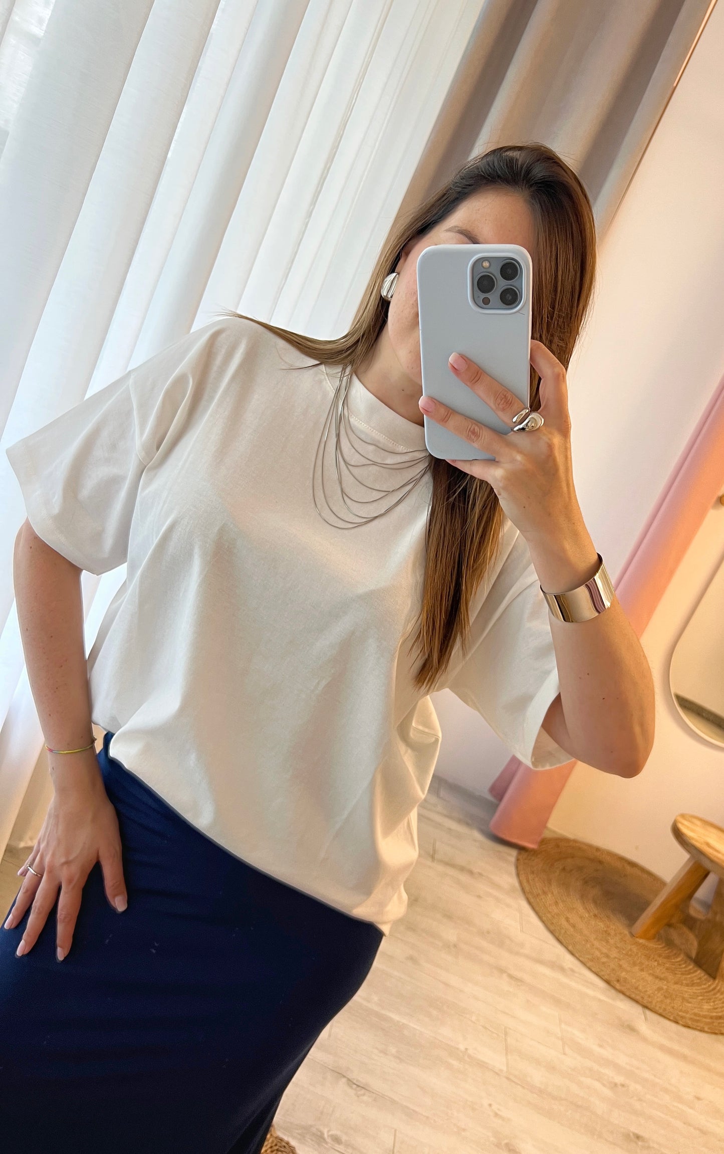 T-SHIRT OVER VCL
