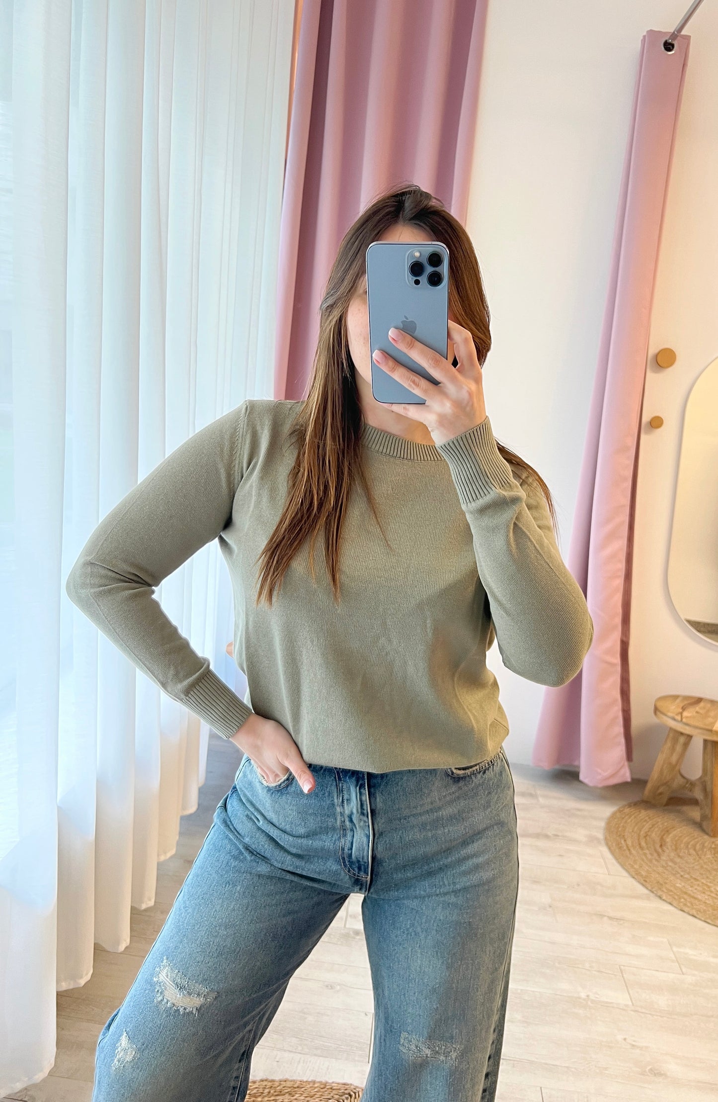 MAGLIONE ALMA