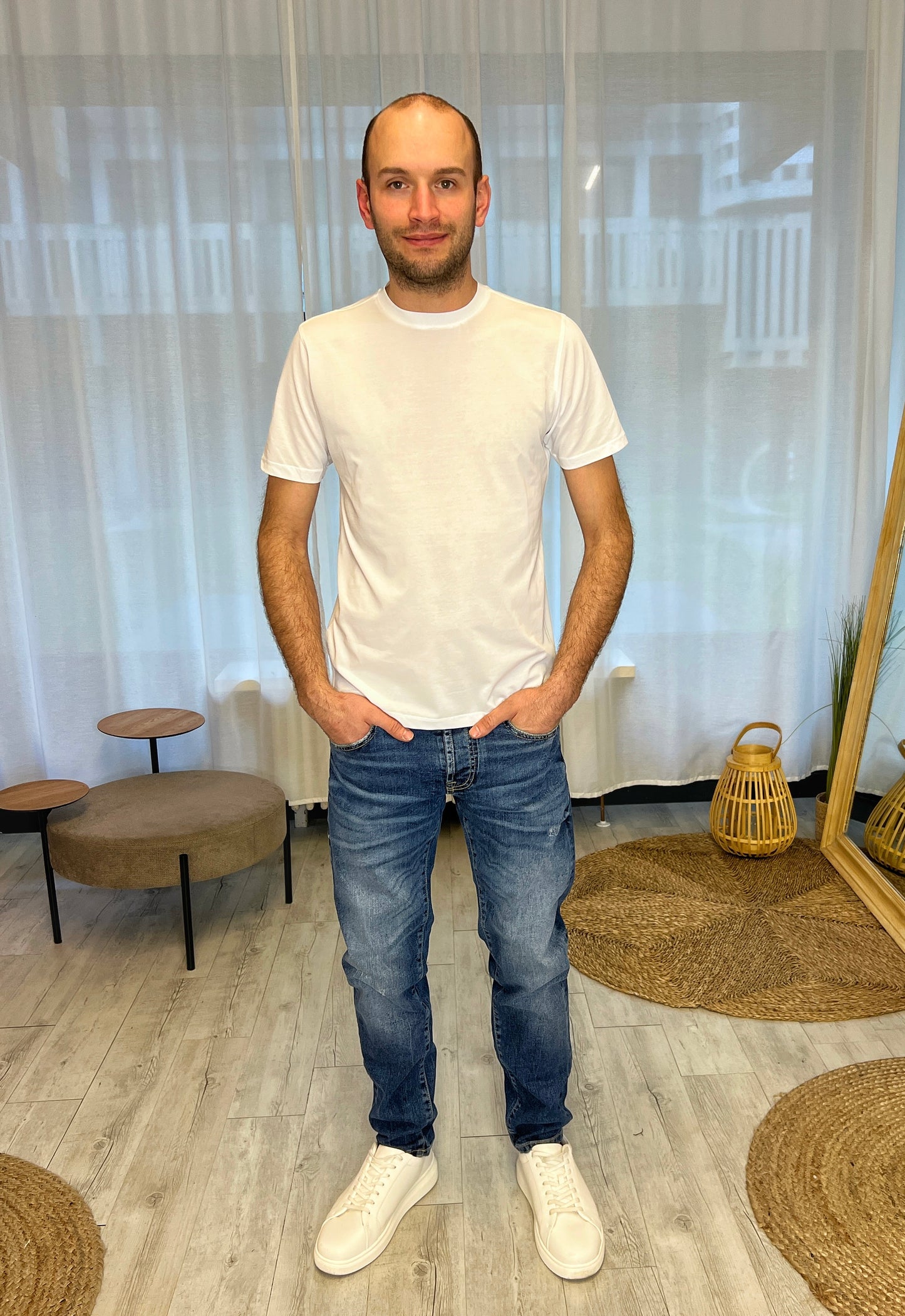 T-SHIRT BASIC