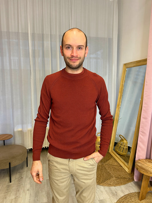 MAGLIONE